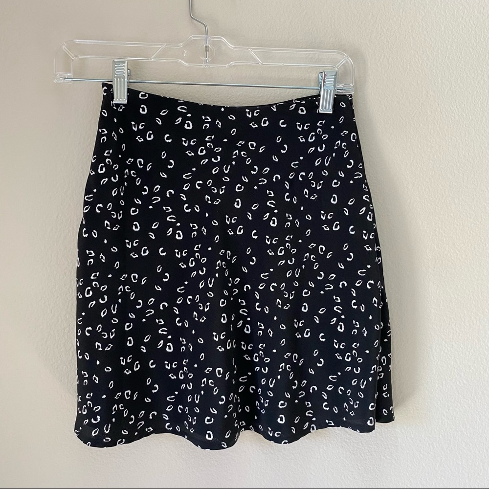 Black and White Mini Skirt - Tilly’s